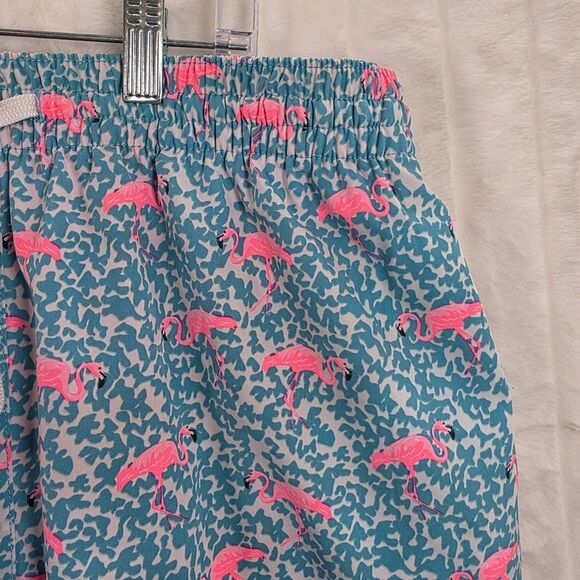 Chubbies Men's 7" Swim Trunks Blue Pink Flamingo Beach Summer Size XL - Picture 4 of 13